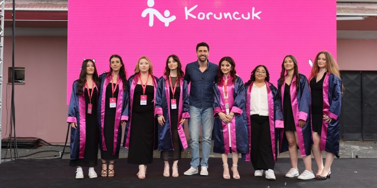 Çağlar Ertuğrul, Boğaziçi’nin sularında Koruncuk Vakfı için kulaç atacak