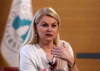 Prof. Dr. Deniz Ülke Kaynak: “Üniversiteyi ezber bozmak için okumalıyız!”