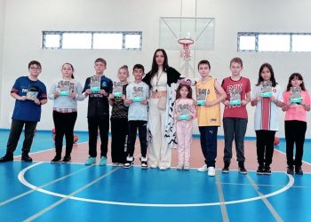 Gönüllü antrenörden okuma seferberliği