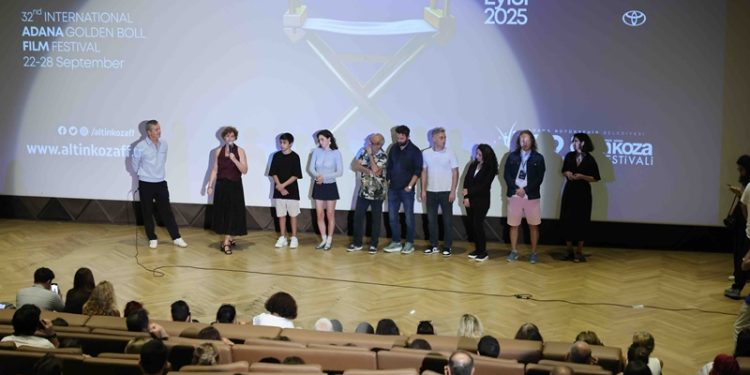 Pelin Esmer’in son filmi “O da Bir Şey mi” Adana film festivali gösterimi gerçekleşti