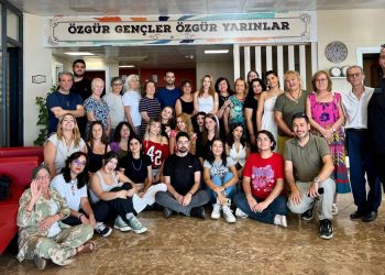 Gençler ve çınarlar geleceği tasarladı