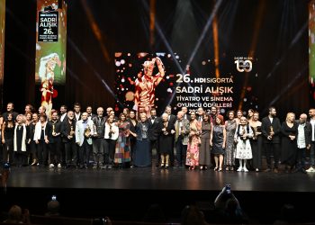 26. HDI Sigorta Sadri Alışık oyuncu ödülleri sahiplerini buldu