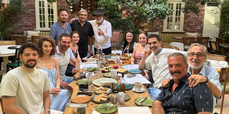 “Ölü Arının İğnesi” Filmi sete çıktı!/Günsu Saraçoğlu