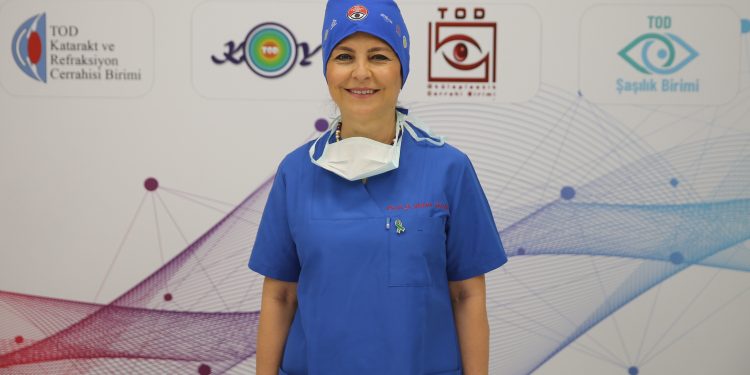 Türk Oftalmoloji Derneği Genel Başkanı Prof. Dr. Huban Atilla: Göz kuruluğu şikayeti çocukluk yaşına indi