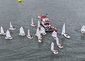 Yelkenliler Haliç’te suya iniyor