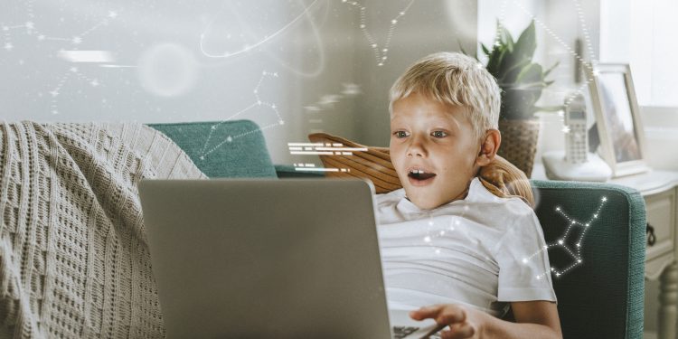 Çocuğunuz ChatGPT ile sohbet ediyor mu? Yapay zeka araçlarını güvenle kullanmak için ipuçları