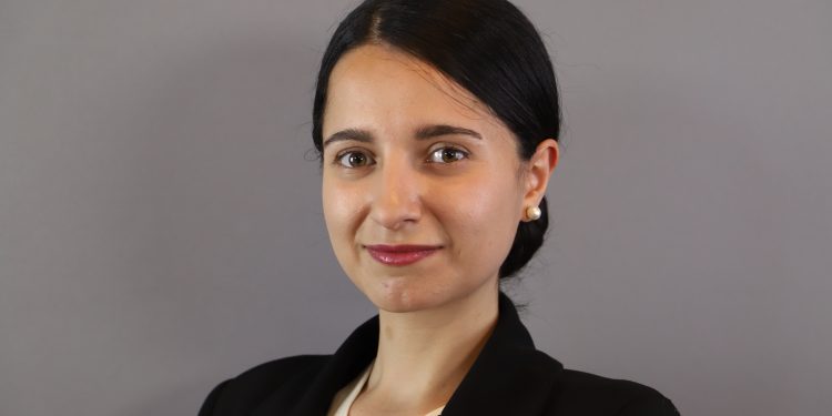 Cansu Tunahan: İşletme eğitimi, küresel iş dünyasının dinamiklerine uyum sağlıyor