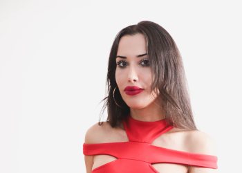 Aslı Çoban’dan Kadın kalbine ritimli destek