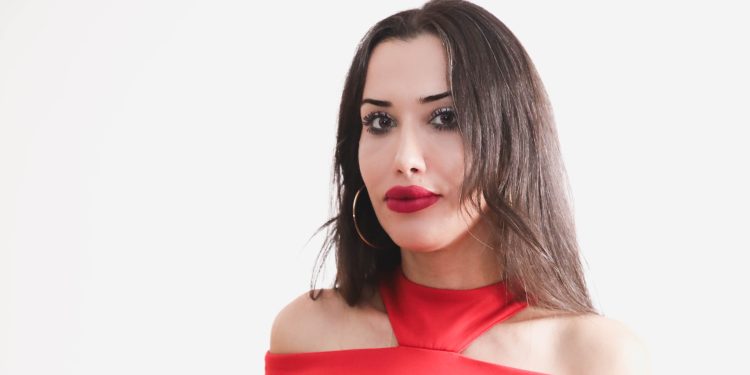 Aslı Çoban’dan Kadın kalbine ritimli destek