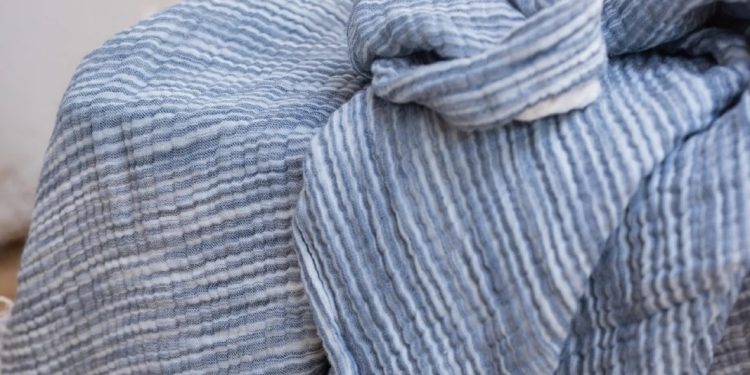 Buldan Bezi Nedir? Yüzyıllık El Dokumasının Ev Tekstilindeki Yeri