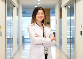 Dr. Öğretim Üyesi Özge Mimir: Diş rengi sağlık hakkında ipuçları veriyor!