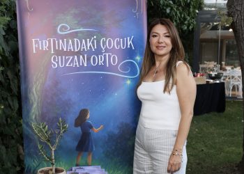 Suzan Orto’nun Fırtınası İstanbul’da esti