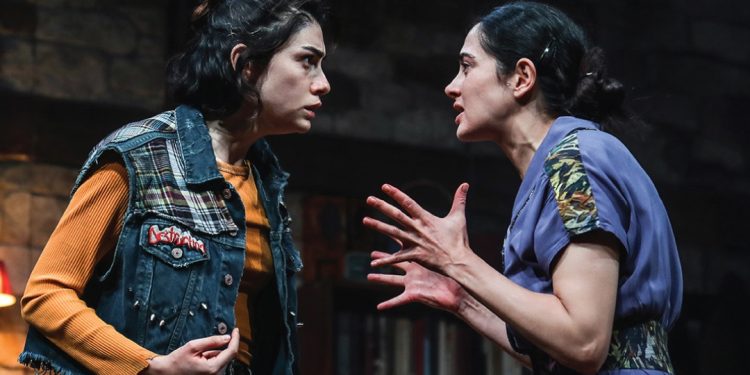 “Timsah Ateşi” 5. Sezonda sahnelere veda ediyor!