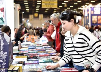 Tüyap, Kitap Fuarlarıyla Edebiyat Rüzgarı Estirecek: Samsun, Diyarbakır ve İstanbul‘da kitapseverler buluşuyor!