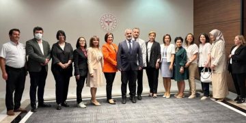 Yaşam Tarzı Tıbbı Derneği ve Sağlık Bakanlığı İş Birliğiyle Sağlıklı Yaşam Eğitimi başladı