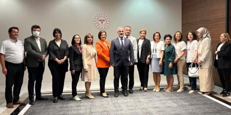 Yaşam Tarzı Tıbbı Derneği ve Sağlık Bakanlığı İş Birliğiyle Sağlıklı Yaşam Eğitimi başladı