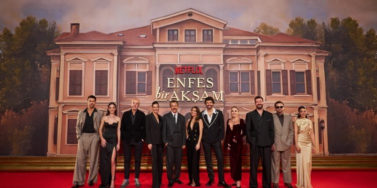 Netflix’in ‘Enfes Bir Akşam’ dizisinin lansmanı gerçekleşti