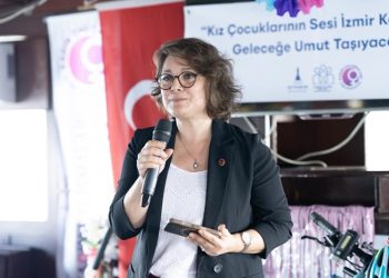 Başarılı kadınlar kız çocuklarına ilham oldu