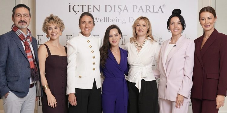 İçten dışa parladılar