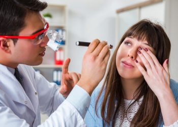 Opr. Dr. Habibe Topuz: Göz yaralanmaları gözünüzden kaçmasın!