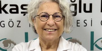 Prof. Dr. Ayşe Yağcı: Göz kapağı ameliyatları hem sağlık hem de estetik amaçlı olmalı