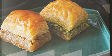 Saraydan Çarşıya, Gaziantep’ten İstanbul’a: Kırk Kat Baklava Tarihi” Gourmand Awards 2025’in Türkiye kazananı oldu!