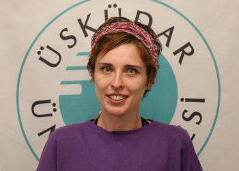 Dr. Öğr. Üyesi Elif Kurtuluş Anarat: Yapay zeka şu an için psikologların yerini alabilecek bir noktada değil