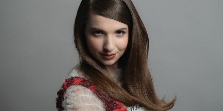 Maya Perest: “İzahi yoksa mizahi olur”