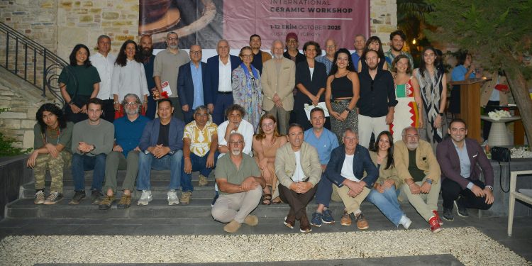 Dünyanın dört bir yanından seramik sanatçıları, Kuşadası’nda bir araya geldi