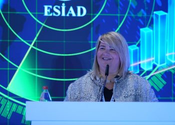 ESİAD Yönetim Kurulu Başkanı Sibel Zorlu: “Bölgesel gerilimler ve yeni güvenlik tehditlerinin dünyada savunma harcamalarını 2,72 trilyon dolar ile rekora koşuyor”