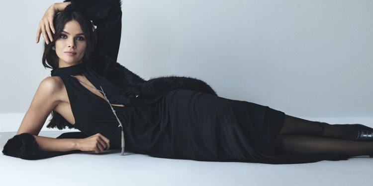 Sinem Ünsal, Ipekyol’un yeni marka yüzü oldu: “Ipekyol Kadını ne ister?”