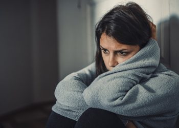 Bağımlılık iradesizlik belirtisi mi, Ruhsal bir boşluk mu?