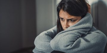 Bağımlılık iradesizlik belirtisi mi, Ruhsal bir boşluk mu?