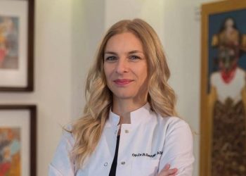 Doç. Dr. Bilgehan Sezgin Asena: Astigmat tedavisinde lazer dönemi