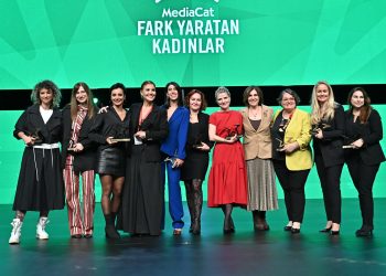 Fark yaratan kadınlar 13. Kez sahnede