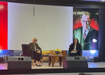 Nizip Ticaret Odası kadın girişimcileri düzenlenen Milas Zeytin Festivali kapsamında gerçekleştirilen “Kadın Girişimciler Söyleşisine katıldı. Program, TOBB Kadın Girişimciler Kurulu (KGK) Başkanı Nurten Öztürk’ün söyleşisine katıldı