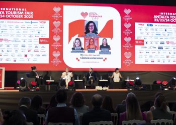 Antalya Turizm Fuarı25’te Turizmin güçlü kadınları: “Kadınlar sahada çok, karar masalarında yok”