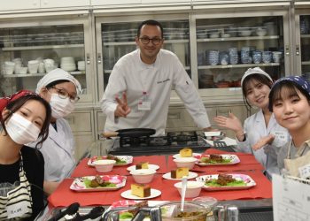 Japon şefler Türk yemeklerini öğrenerek mezun olacak