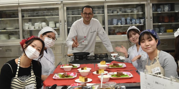 Japon şefler Türk yemeklerini öğrenerek mezun olacak