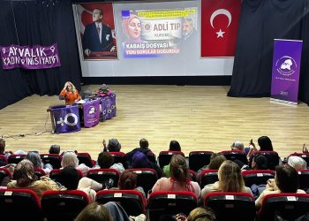 Ayvalık’ta, Kadına yönelik şiddete karşı mücadele vurgusu…