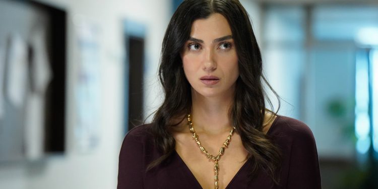 Oyuncu Aleyna Solaker: “Kadına Şiddet Kırmızı Çizgim”