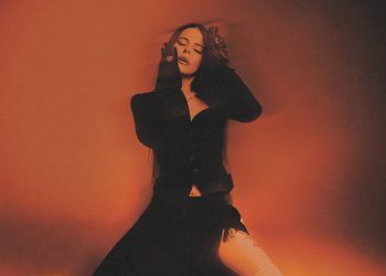 Simge’den Türk Popuna Altın Çağ: “Yılın Albümü” çıktı, müzik dünyası ayağa kalktı!