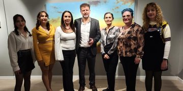 Devrim Demiral’ın “Romantik” İsimli Solo Sergisi açıldı/Günsu Saraçoğlu