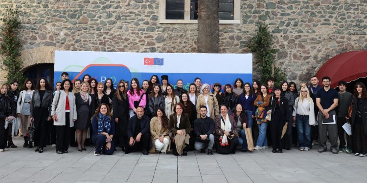 EİB Moda Tasarım Yarışması’nda 20. Yıl coşkusu