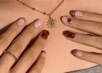 Evinizde Yapabileceğiniz En Güzel Jel Tırnak Modelleri