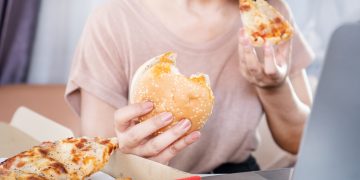 Diyetisyen Gamze Akbaş İşbilir: Sağlıksız beslenme, kanser gelişiminde önemli bir faktör