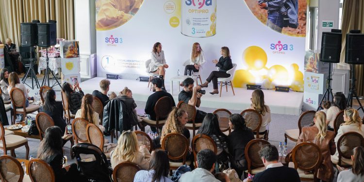 Seda Bakan anneliğini anlattı: “Her Anne Kendi Yolunu Buluyor”