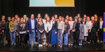 Teknosa, “Kadın için Teknoloji” projesinde   2025 yılında 4 binden fazla kadına dokundu