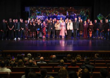 Bakırköy Belediye Tiyatroları’ndan Sezonun İddialı Yapımı: “Çirkin’e Yıldızlar Geçidi