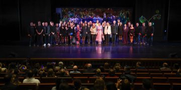 Bakırköy Belediye Tiyatroları’ndan Sezonun İddialı Yapımı: “Çirkin’e Yıldızlar Geçidi